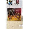 Image 3 : Kirkland Signature Porcelain Nativity 10-Piece Set, Largest 10” Tall