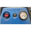 Image 6 : MotoMaster Nautilus Recreational Power Pack, 800 Crank Amps, 400W Inverter, Booster Cables