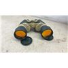 Image 2 : 10x50 Camouflage Binoculars with Compass and Carrying Case