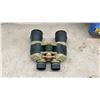 Image 4 : 10x50 Camouflage Binoculars with Compass and Carrying Case
