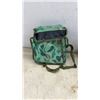 Image 7 : 10x50 Camouflage Binoculars with Compass and Carrying Case