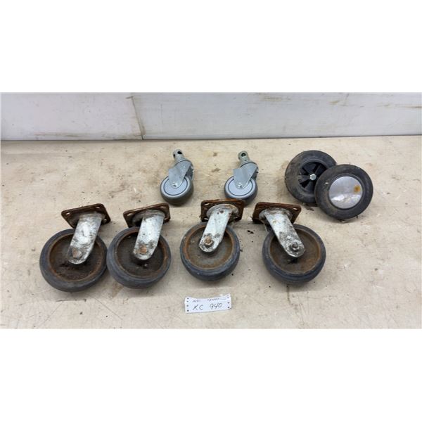Swivel Casters and 2 Wheels