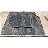 Image 7 : Chevrolet Mud Flaps, Winterfront, Tow Rope, Battery Box