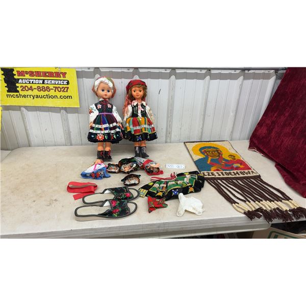 Polish dolls with clothing, Wool Decoration and Sandals