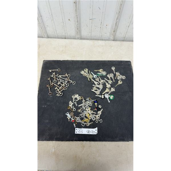 Vintage Keys and Skeleton Keys