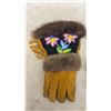 Image 4 : Vintage First Nations Cree Beaded Moosehide Gauntlets Fur Trim Gloves, Men’s Size Large
