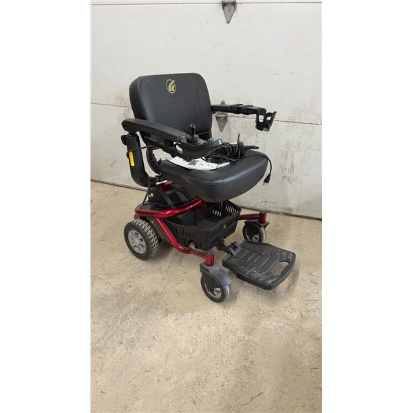 Golden Technologies LiteRider Envy GP162 Rear-Wheel Drive Power Wheelchair with Charger and Manual.