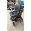 Image 7 : Golden Technologies LiteRider Envy GP162 Rear-Wheel Drive Power Wheelchair with Charger and Manual.
