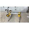 Image 9 : DeWalt DW745 Heavy-Duty 10” Job Site Table Saw, Rolling Stand, and Manuals