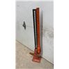 Image 3 : Farm Jack, 36”