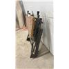 Image 2 : Black and Decker Workmate Portable Project Center and Vise, Model WM225