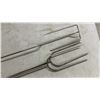 Image 5 : Hibachi Cast Iron Grill, GrillPro Rotisserie and Brochettes, and Roasting Forks