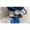Image 4 : DeVilbiss DFAC153 1.5 HP, 3 Gal. Air Compressor with Hose, Nozzle, and Gauges