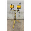 Image 4 : Dual-Head Halogen Work Light on Yellow Adjustable Tripod Stand with Protective Grilles