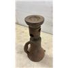 Image 3 : Vintage Cast Iron 7 1/2 Ton Screw Jack and Small Anvil, 4 1/4 × 11 1/4 × 4 1/4”