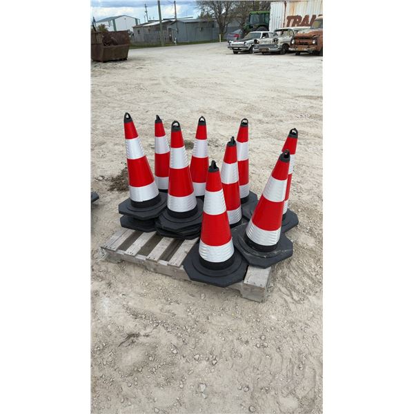 12 Pylons 28” Tall
