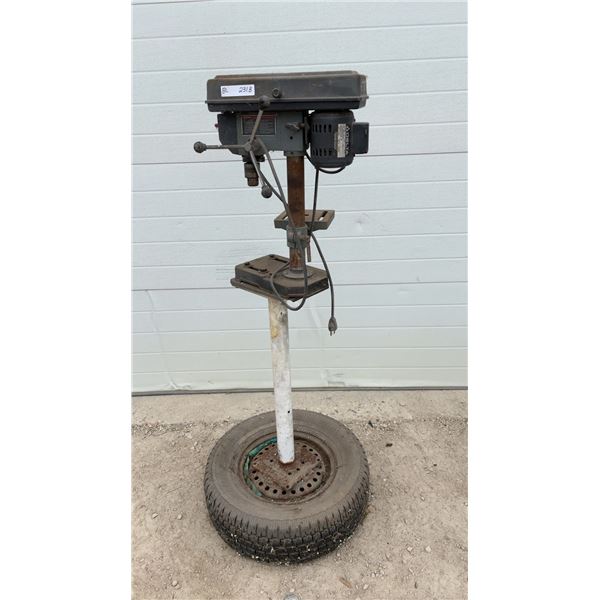 Delta 8” Basic Drill Press, V-120, A-2.5, RPM 1725, Hz 60, and Tire Base