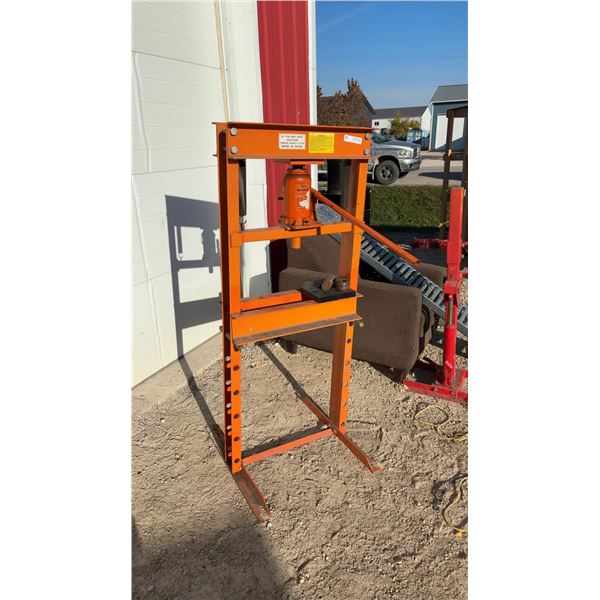 20 Ton Shop Press with 20 Ton Hydraulic Jack, Press Plates, and Handle
