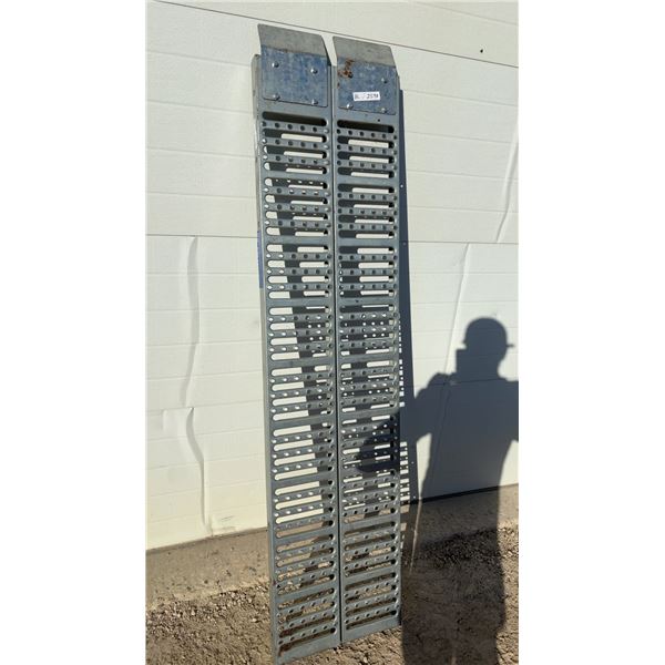 Pair of Aluminum Loading Ramps