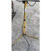 Image 3 : Yellow Construction Light on 4ft Tripod