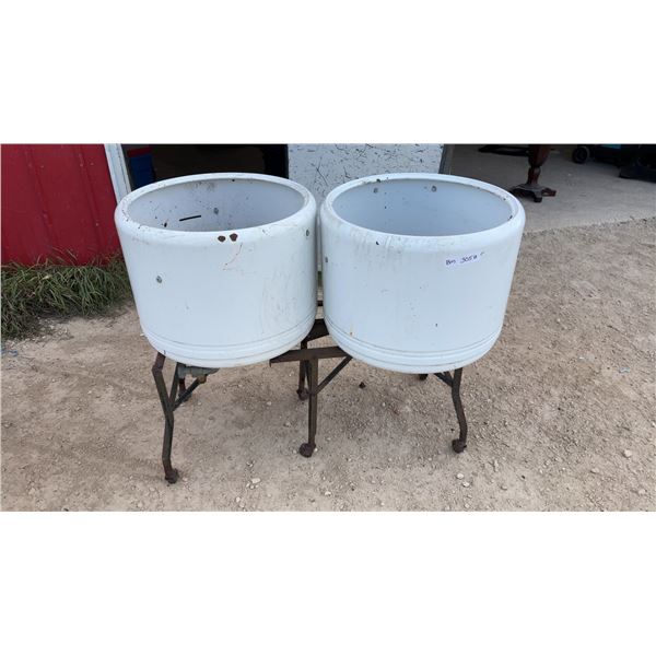 Vintage Porcelain Wash Stand