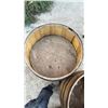 Image 4 : 2 Barrel Planters