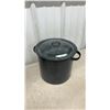 Image 7 : 2 Canning Pots and 2 Rubber Back Rugs 16” x 30”