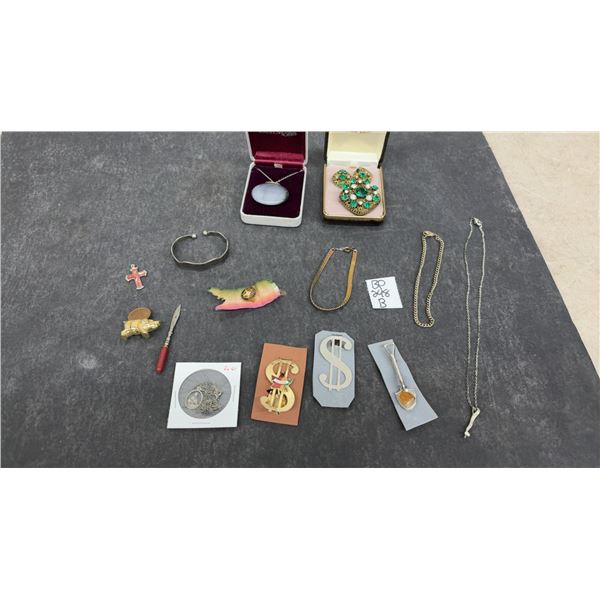 12 Small PCs, Necklace, Gold Tone Vintage Set Green Clip on Earrings and Brooch, Money Clips