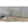 Image 4 : Pair of White Wireframe Light-Up Christmas Reindeer With Mini-Lights, 17 × 24”