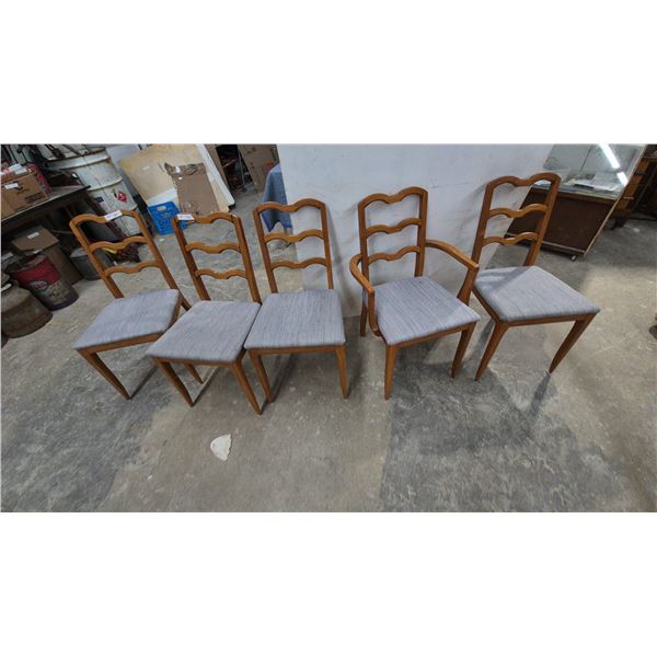 5x Mid-Century Modern Ladder Back Dining Chairs, One with Arms