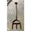Image 7 : Vintage 8-Tine Pitchfork, 3-Tine Digging Fork, and Round-Point Shovel with Wooden D-Grip Handles