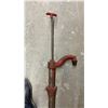 Image 4 : Vintage Hand-Operated Cast Iron Barrel Pump with Spout