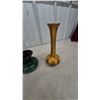 Image 5 : Frankoma Pottery Lot: Two-Tier Snack Server, Prairie Green and Desert Gold Vases and. Blue mountain
