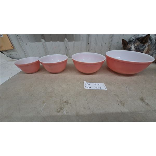Vintage Pyrex Pink Nesting Mixing Bowls, Set of Four