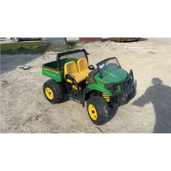 John Deere XUV550 12-Volt 2-Speeds plus Reverse Ride-On Toy, Has 2 Batteries and Charger (Not