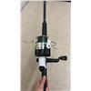 Image 16 : 5 Fishing Rods- 2 Jigging Ice Fishing Rods, Catfishing rod, all with Reels