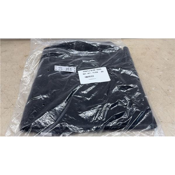 SUV Floor Mat Set. New or Store Return