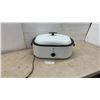 Image 1 : GE White Electric Roaster Oven with Removable Insert Pan, 150°F–450°F Temperature Control