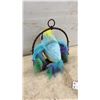 Image 8 : Mini Musical Sculpture Antique Car, Plush Parrot, and Classic Cars Die-Cast
