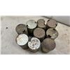 Image 7 : Vintage John Deere Torq-Gard Supreme, Esso Extra, and Uniflo Engine Oil Cans, 1 Quart