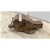 Image 2 : Rae Hamilton Canada Vintage Cast Iron Bench Vise 4 1/2”