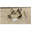 Image 1 : Pair of Vintage Cast Iron Horse-Drawn Buggy Steps, Round and Ribbed Rectangular Footrests