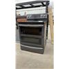 Image 1 : Samsung Flex Duo Electric Range, Model NE59T7851SG, Black Stainless, 5-Element Cooktop. Large