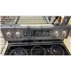 Image 4 : Samsung Flex Duo Electric Range, Model NE59T7851SG, Black Stainless, 5-Element Cooktop. Large