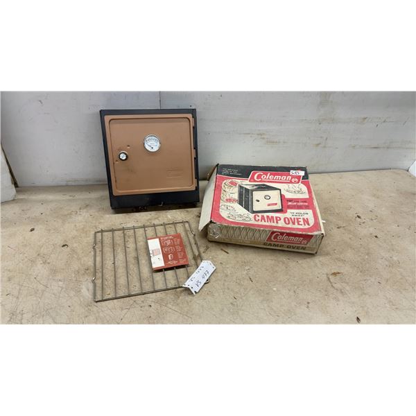 Vintage Coleman Model 5010A700 Folding Camp Oven With Heat Indicator