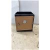 Image 2 : Vintage Coleman Model 5010A700 Folding Camp Oven With Heat Indicator