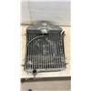Image 5 : Antique 1923 - 27 Ford Model T Radiator with Embossed Triangular Pitched Top Tank