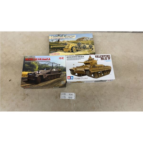 Model Kit Toys 1:35 Scale- PaK 40 Late Type With Fallschirmjager Anzio 1944, Valentine Mk.II/IV