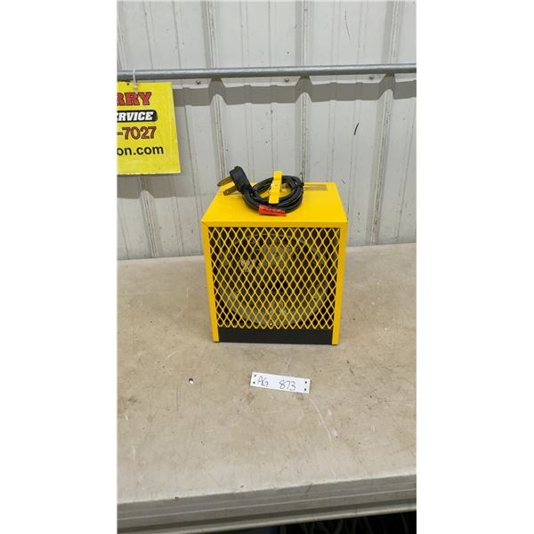 Yellow Stelpro 220 Volt Thermostat-Controlled Heater