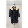 Image 1 : Vintage Black Fur Coat with Cream Mink Collar - Size Medium